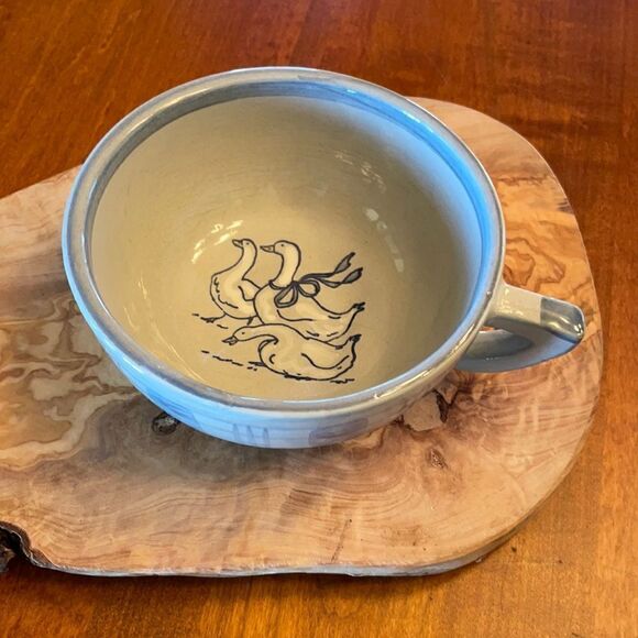 Louisville Stoneware Gaggle of Geese Soup Mug - Picture 1 of 5